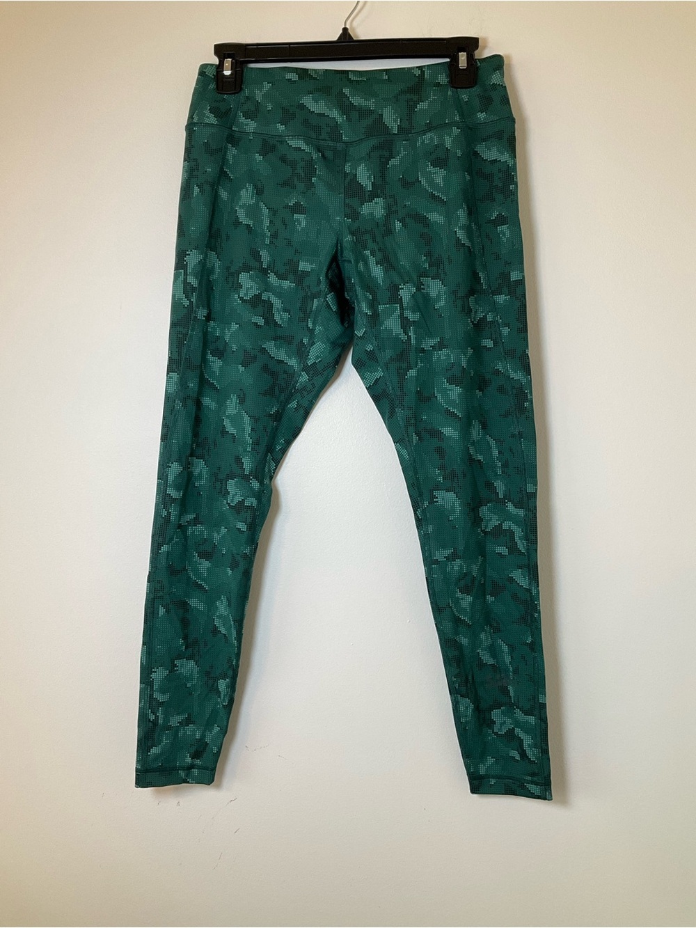 5.11 Tactical Green Camo Athletic Leggings Medium